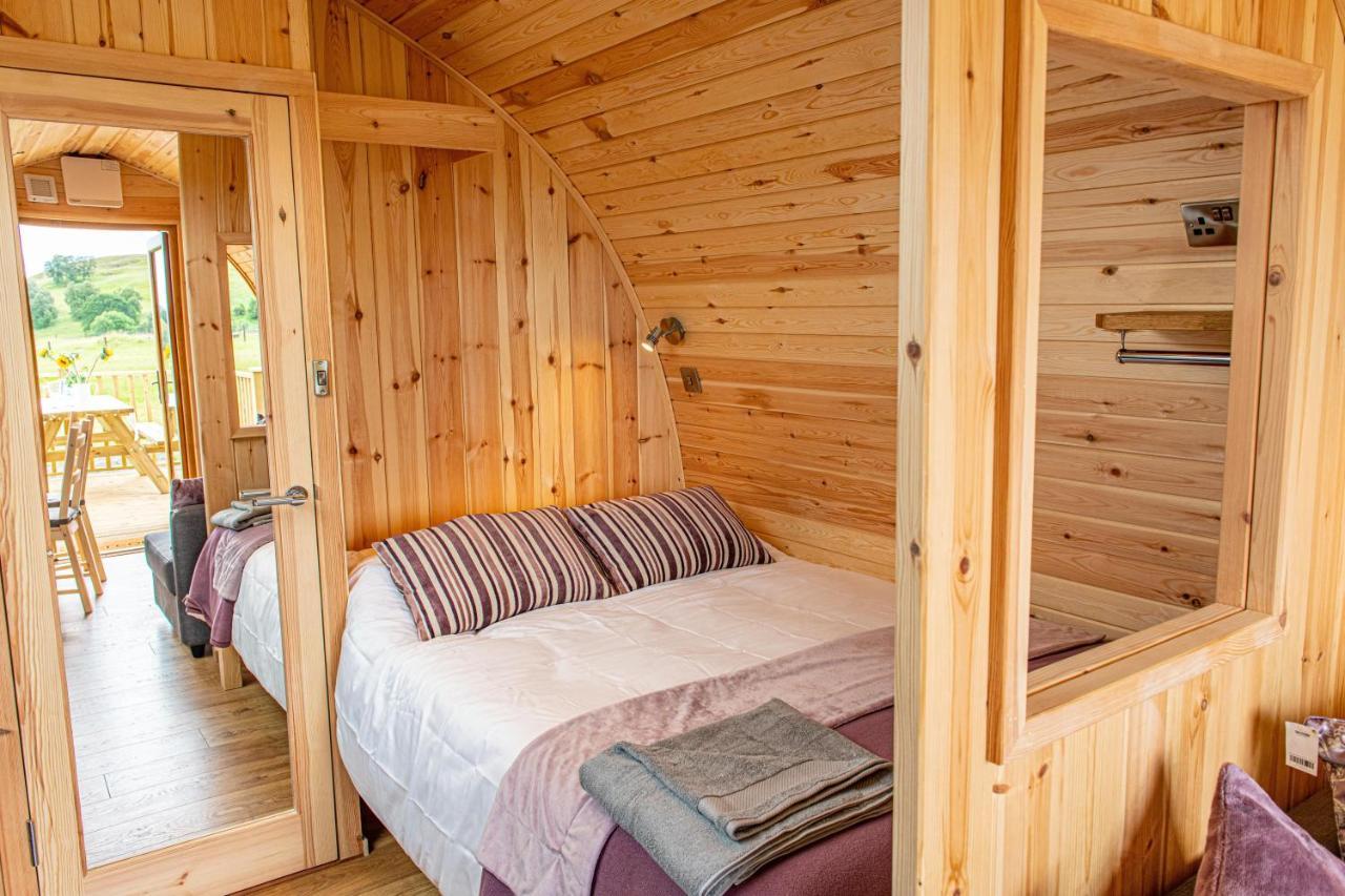 Appartement Lawers Luxury Glamping Pet Friendly Pod At Pitilie Pods à Aberfeldy Extérieur photo